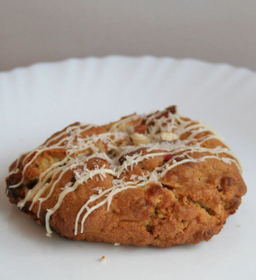 Galletas crumble cookies caseras con chispas de chocolate y coco